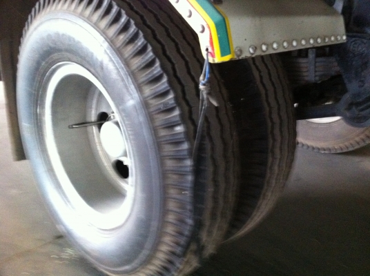 ขายรถพ่วง 22 ล้อ 2 เพลา แม่-ลูก แม่กระบะไม้ดั้ม ลูกกระบะเนียมดั้ม ISUZU 210 วางเครื่อง 240 รถสวย จดแน้นได้ สนใจโทร