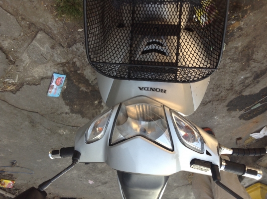 Honda wave r125