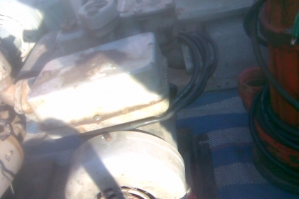 ปั้มน้ำส่งมากีตาสภาพพร้อมใช้งานครับตัวแรงครับ 500 W  ความสูงประมาณ 30  เมตรครับเบิกใหม่หมื่นกว่าครับรุ่นนี้ราคานี้สุดคุ้มมากครับ