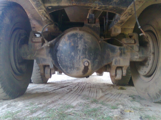 รถสิบล้อบรรทุกน้ำ MITSUBISHI FUSO รุ่นหน้ากากดำ สีเดิม ๆ เครื่อง 195 แรงม้า ทุบราคาเหลือ 460,000 บาท !!!!!!!!!!!!!