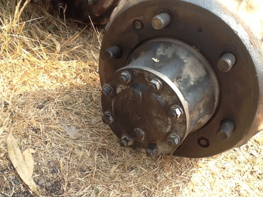 ขายครับเฟืองท้าย ISUZU 115 ขายที่14900ครับพี่น้องพร้อมรับประกันชินงานครับ