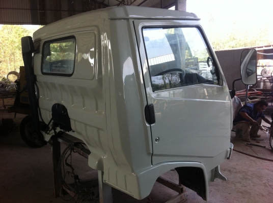 หัวเก๋ง HINO FC ทำสีใหม่ สภาพพร้อมใช้ อุปกรณ์มีครบ ราคาต่อรองได้