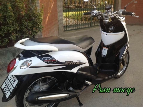 ขายyamaha finoสีขาวดำ ปี2012