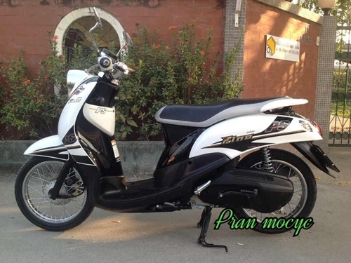 ขายyamaha finoสีขาวดำ ปี2012