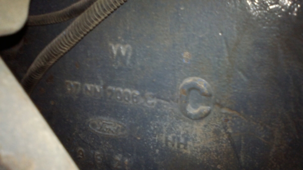 ฟอร์ด 6600 เสื้อลายแรงดี ใบมีดดันหน้า + ผาน7 CMT พร้อมใช้งาน เครื่อง เกียร์ ท้ายแน่นดี เล่มทะเบียนพร้อมโอน ราคาเบาๆ 370000 สันคนเดิมครับ 0860733522