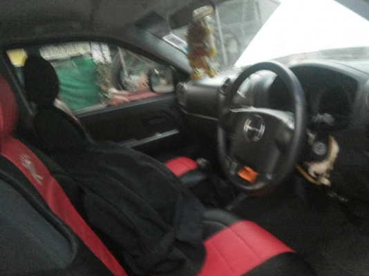 รถกระบะ ISUZU HILANDER ปี 07 ราคา 375,000 บ. รถกระบะ ISUZU HILANDER ปี 07 ราคา 375,000 บ.