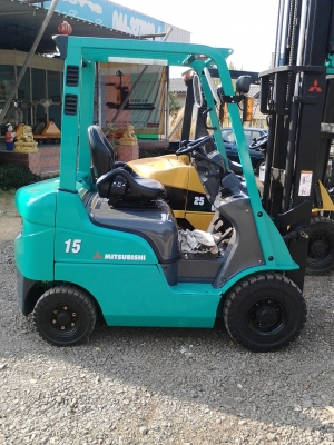 ขายด่วนรถยกMitsubishi รุ่นล่าสุด 1.5 ตัน เครื่องเบนซิน เกียร์ออโต้ สวยเทพ