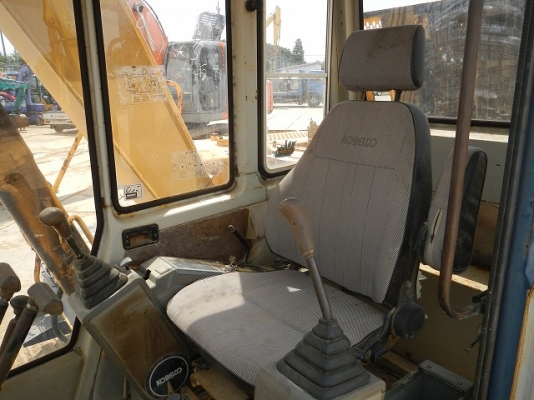 Lot.86 Kobelco SK03p ราคา 780,000 บาท Lot.86 Kobelco SK03p ราคา 780,000 บาท