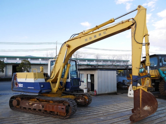 รถแบคโฮเก่าญี่ปุ่น Komatsu PC120-5