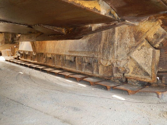 Lot.109 CAT D4H ราคา 1,200,000 บาท Lot.109 CAT D4H ราคา 1,200,000 บาท