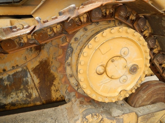 Lot.109 CAT D4H ราคา 1,200,000 บาท Lot.109 CAT D4H ราคา 1,200,000 บาท