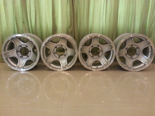 ขายล้อ 15 offroad 6 รู