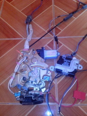 ขายชุดประตูดูดไฟฟ้า Toyota Commuter T.0851713153 ขายชุดประตูดูดไฟฟ้า Toyota Commuter T.0851713153