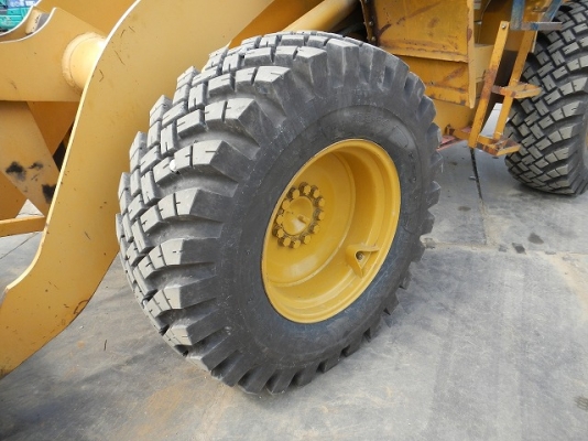 Lot.162 Komatsu WA100 ราคา 1,380,000 บาท