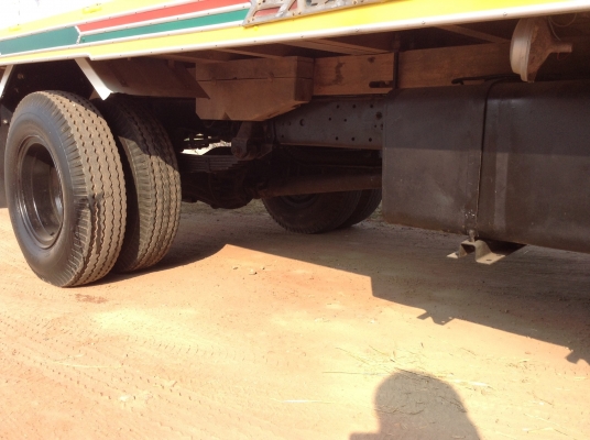 Isuzu หกลัอNPR 115 (รถห้างแท้) ปี38 เกียรสั้น กระบะยาว 5 เมตร 490,000 Isuzu หกลัอNPR 115 (รถห้างแท้) ปี38 เกียรสั้น กระบะยาว 5 เมตร 490,000