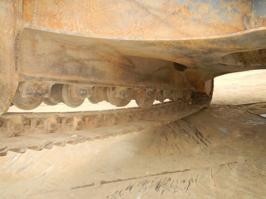 Lot.328 Komatsu PC200-8 ราคา 2,700,000 บาท