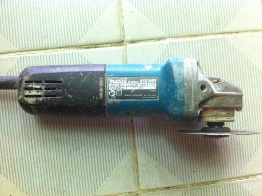 เครื่องเจียรMakita 9553NB ราคาถูก เครื่องเจียรMakita 9553NB ราคาถูก