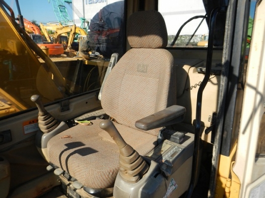 Lot.473 CAT 311B ราคา 1,380,000 บาท Lot.473 CAT 311B ราคา 1,380,000 บาท