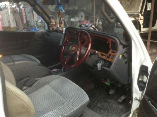 ขายรถตู้ ขายรถตู้