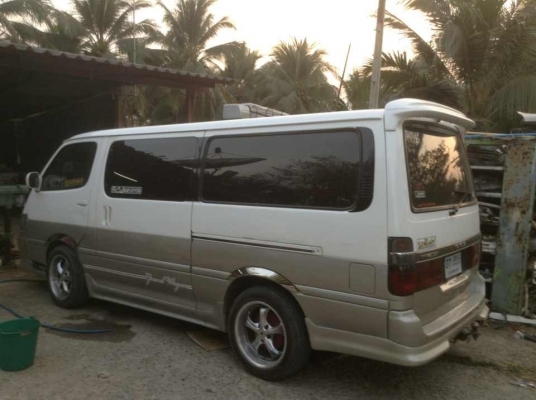 ขายรถตู้ ขายรถตู้