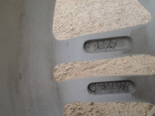 แม็กนอก Lenso JRD ขอบ16  พร้อมยาง