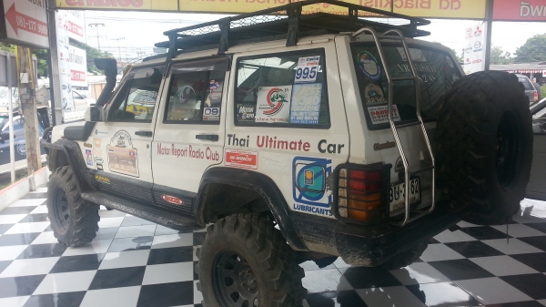 ขายจี๊ป xj แต่งพร้อมลุย 250000 ขายจี๊ป xj แต่งพร้อมลุย 250000