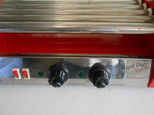 เครื่องปิ้งไส้กรอก  5 แกน