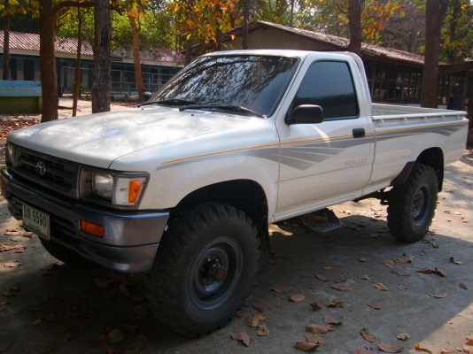 ขายรถ Toyota LN106