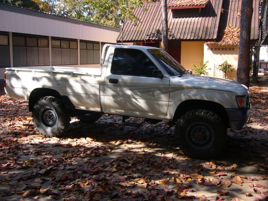 ขายรถ Toyota LN106