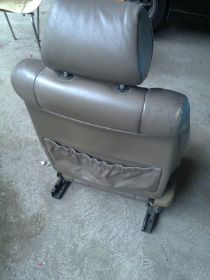 ขายเบาะหนังไฟฟ้าBMW E34 เบาะด้านหน้าซ้าย ขายถูก ราคา 4500 บาท