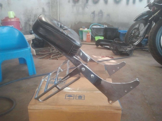 ขายพิงหลัง รถช๊อปเปอร์  vulcan 1500  ชุปโครเมียมใหม่