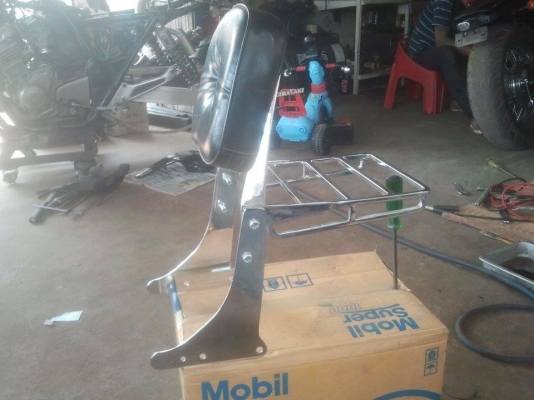 ขายพิงหลัง รถช๊อปเปอร์  vulcan 1500  ชุปโครเมียมใหม่