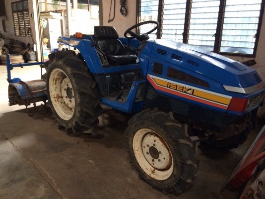 ขายแทรคเตอร์อีเซกิ  2 เพลาขายพร้อมโรตารี่ มือสองสภาพดีจากญี่ปุ่น ไม่ผ่านการใช้งานเมืองไทย