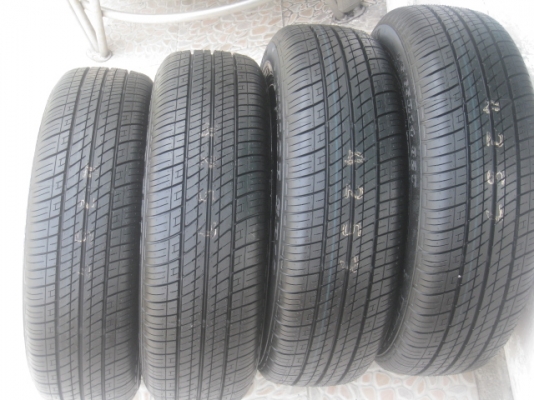 ขายกะทะล้อป้ายแดง new yaris ขอบ14 4รู100 +ยางปี13 ตุ่มและสีที่หน้ายางมีทุกเส้นครับ  สนใจติดต่อเล็กคลองสามครับ (081-3747940)