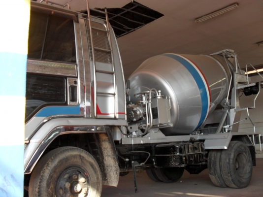 ขายรถโม่ปูน ISUZU 1,080,000 บาท