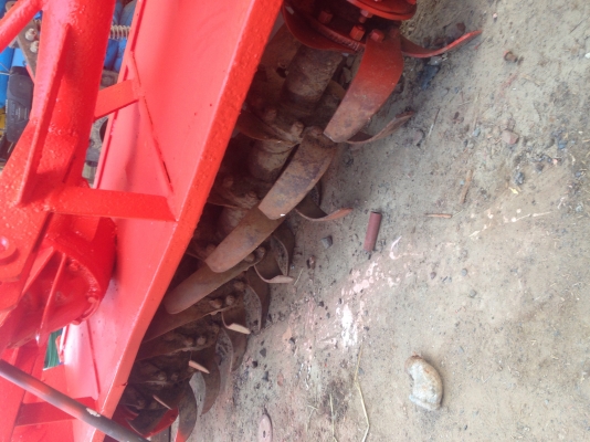 ขายโรตารี่ จอบหมุน  1.70 เมตรงานโรงกลึง พร้อมยอย เสื้อเพลาใหญ่ แอล เพลาส่งโซ่ตีคู่ พร้อมใช้