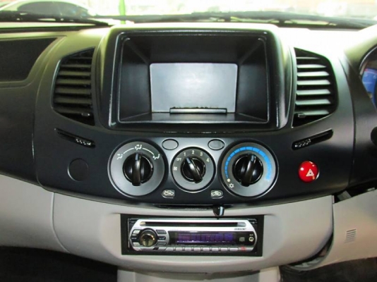 MITSUBISHI TRITON MEGACAB GL 2.5 MT ปี 2008