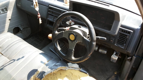 ***ขายแล้วครับขอบคุณ Truck2hand ขายกระบะตอนเดียว น่าใช้ MAZDA B2200 เครื่องมังกร2.5เทอโบ (ลงเล่ม) เครื่องดีมากๆ แน่น ประหยัด ช่วงล่างดีคัสซีสวยเดิมๆไม่ปะไม่ดาม กระบะดี ยกสูงนิดๆ ล้อแม็กยางพอใช้ สีสันดี บางดี หัวเก๋งดีภายในโอเค พ.ธรรมดา เก็บนิดหน่อยสวยเลย