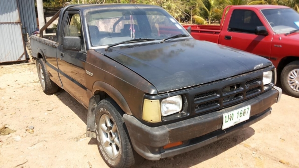 ***ขายแล้วครับขอบคุณ Truck2hand ขายกระบะตอนเดียว น่าใช้ MAZDA B2200 เครื่องมังกร2.5เทอโบ (ลงเล่ม) เครื่องดีมากๆ แน่น ประหยัด ช่วงล่างดีคัสซีสวยเดิมๆไม่ปะไม่ดาม กระบะดี ยกสูงนิดๆ ล้อแม็กยางพอใช้ สีสันดี บางดี หัวเก๋งดีภายในโอเค พ.ธรรมดา เก็บนิดหน่อยสวยเลย