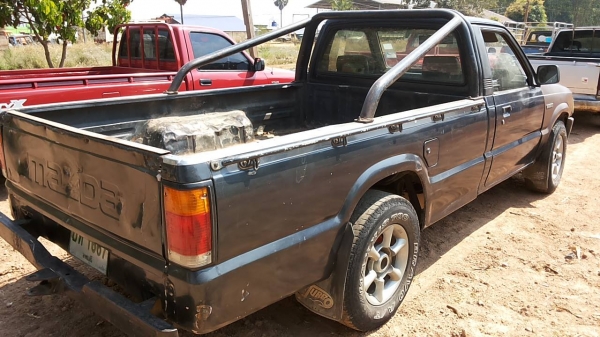 ***ขายแล้วครับขอบคุณ Truck2hand ขายกระบะตอนเดียว น่าใช้ MAZDA B2200 เครื่องมังกร2.5เทอโบ (ลงเล่ม) เครื่องดีมากๆ แน่น ประหยัด ช่วงล่างดีคัสซีสวยเดิมๆไม่ปะไม่ดาม กระบะดี ยกสูงนิดๆ ล้อแม็กยางพอใช้ สีสันดี บางดี หัวเก๋งดีภายในโอเค พ.ธรรมดา เก็บนิดหน่อยสวยเลย