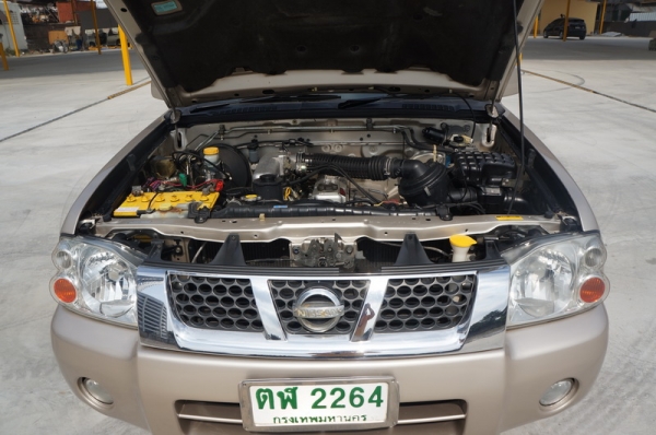 ขายรถสวย NISSAN FRONTIER CAB ปี2003 มือเดียวออกห้าง พาวมาลัยพาวเวอร์ แค็ป สีสวยงาม ล้อ MAX แอร์เย็นพร้อมใช้งาน