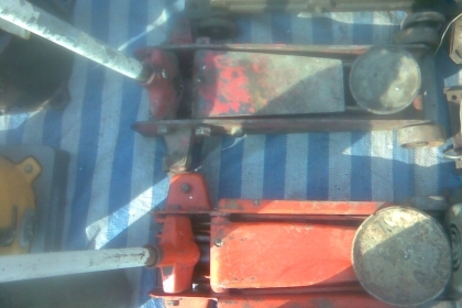 แม่แรงตะเข้ 3 ตัน3  ตันครับ  สภาพของใหม่ครับสวยๆพร้อมใช้ครับราคานี้คุ้มมากๆครับ