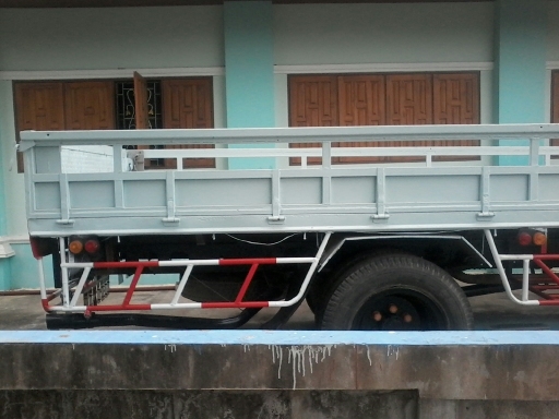 ขายเทเลอร์ HINOเจ้าอินทรี 2เพลา สภาพสวยพร้อมใช้ ราคาต่อรองได้ ติดต่อได้ที่คุณ อ๊อฟ พิจิตร 086-737-9991