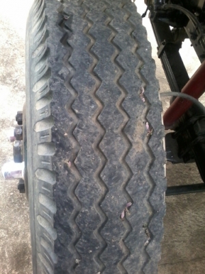 ขายเทเลอร์ HINOเจ้าอินทรี 2เพลา สภาพสวยพร้อมใช้ ราคาต่อรองได้ ติดต่อได้ที่คุณ อ๊อฟ พิจิตร 086-737-9991