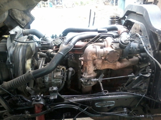 ขายเทเลอร์ HINOเจ้าอินทรี 2เพลา สภาพสวยพร้อมใช้ ราคาต่อรองได้ ติดต่อได้ที่คุณ อ๊อฟ พิจิตร 086-737-9991