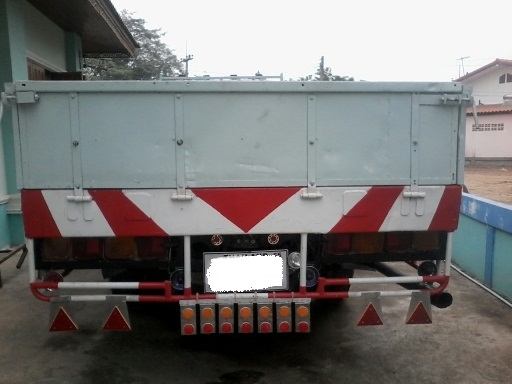 ขายเทเลอร์ HINOเจ้าอินทรี 2เพลา สภาพสวยพร้อมใช้ ราคาต่อรองได้ ติดต่อได้ที่คุณ อ๊อฟ พิจิตร 086-737-9991