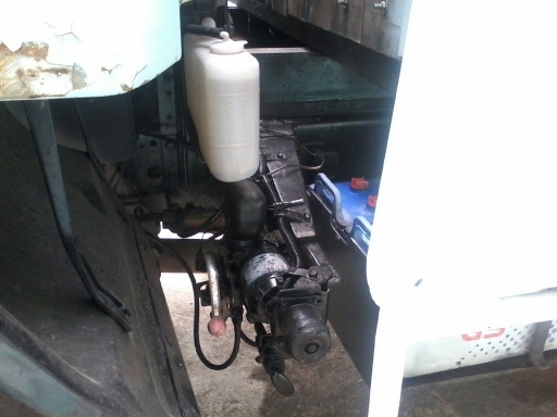 ขายเทเลอร์ HINOเจ้าอินทรี 2เพลา สภาพสวยพร้อมใช้ ราคาต่อรองได้ ติดต่อได้ที่คุณ อ๊อฟ พิจิตร 086-737-9991