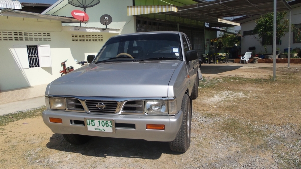 ขาย Nissan Big-M Cap 2.5 ปี 39 155000