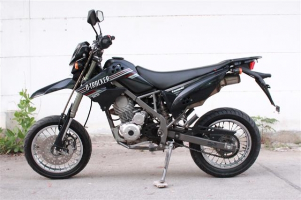 ขายKAWASAKI  D-TRACKER125 i  วิ่ง 4,200กม.ลด  47,000บาท