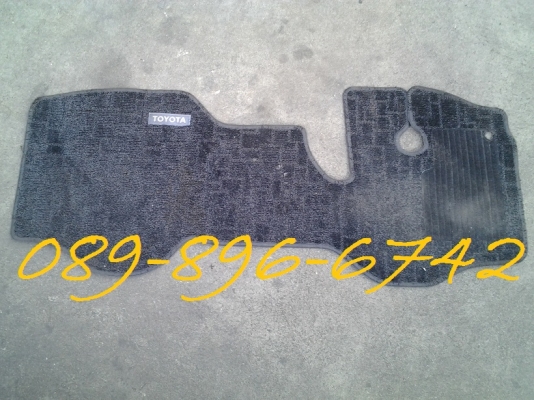 ขายพรมพื้น ตรงรุ่น TOYOTA HIACE หัวจรวด